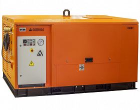 Винтовой компрессор ЗИФ СВЭ 10,6/0,7  в кожухе на шасси — фото 4